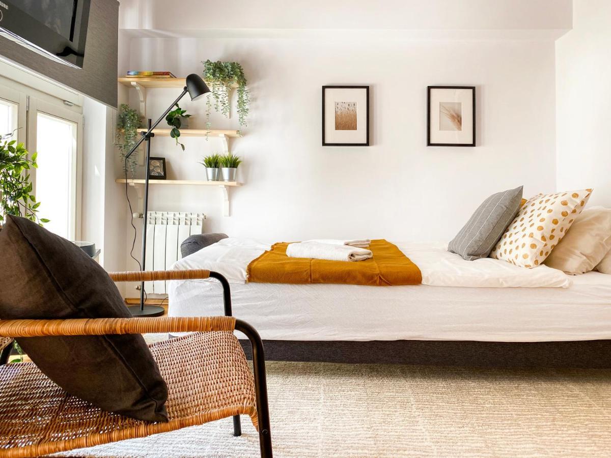 Charming Studio For Couples In The Heart Of Cracow Краков Экстерьер фото