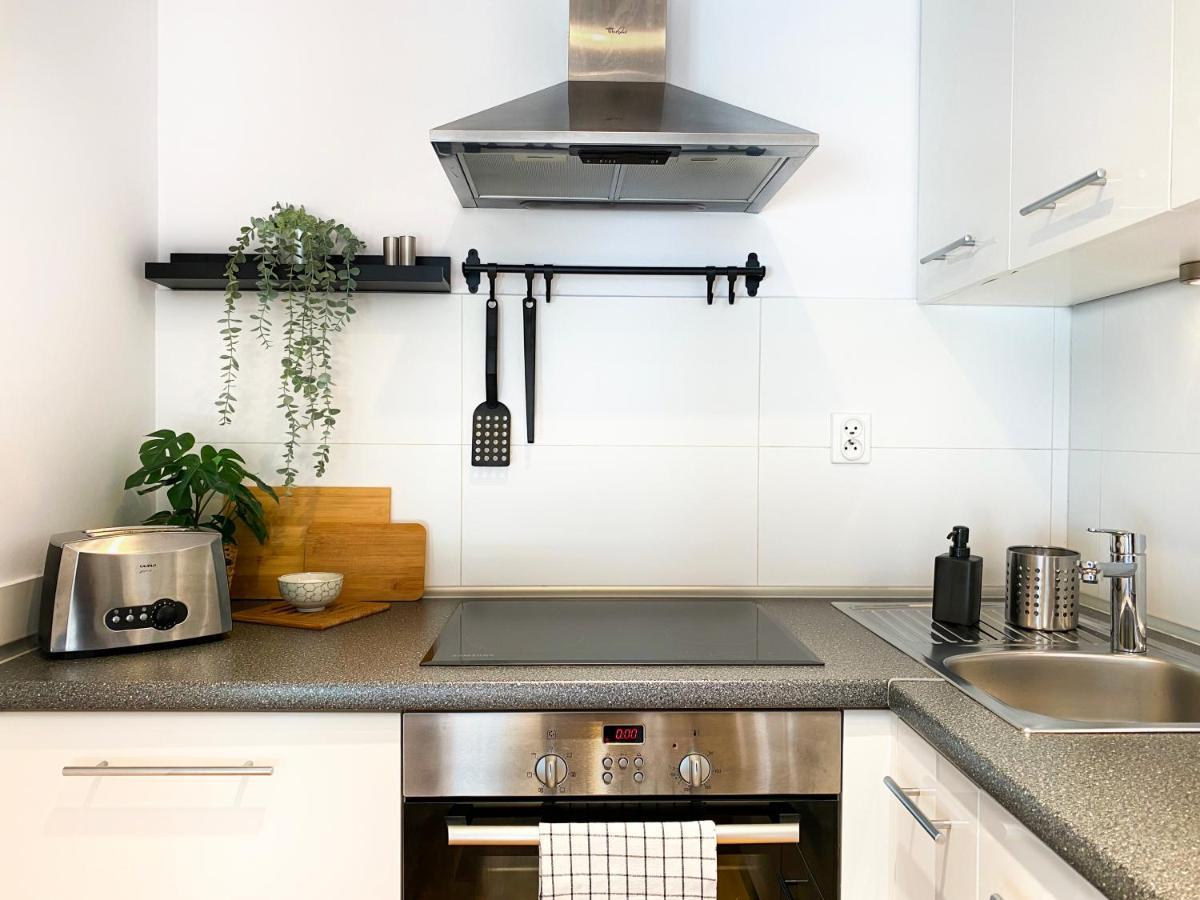Charming Studio For Couples In The Heart Of Cracow Краков Экстерьер фото
